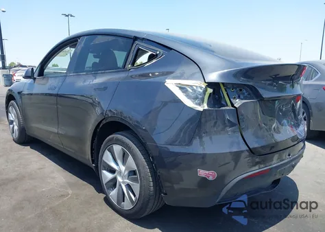 2024 Tesla Model Y Long Range Dual Motor All-Wheel Drive из США, поврежденный, VIN 7SAYGDEE5RA222252